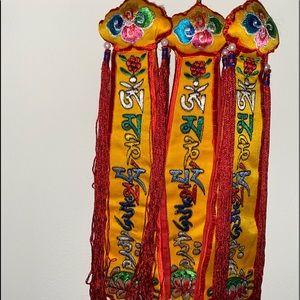 Asian hanging art  x 3